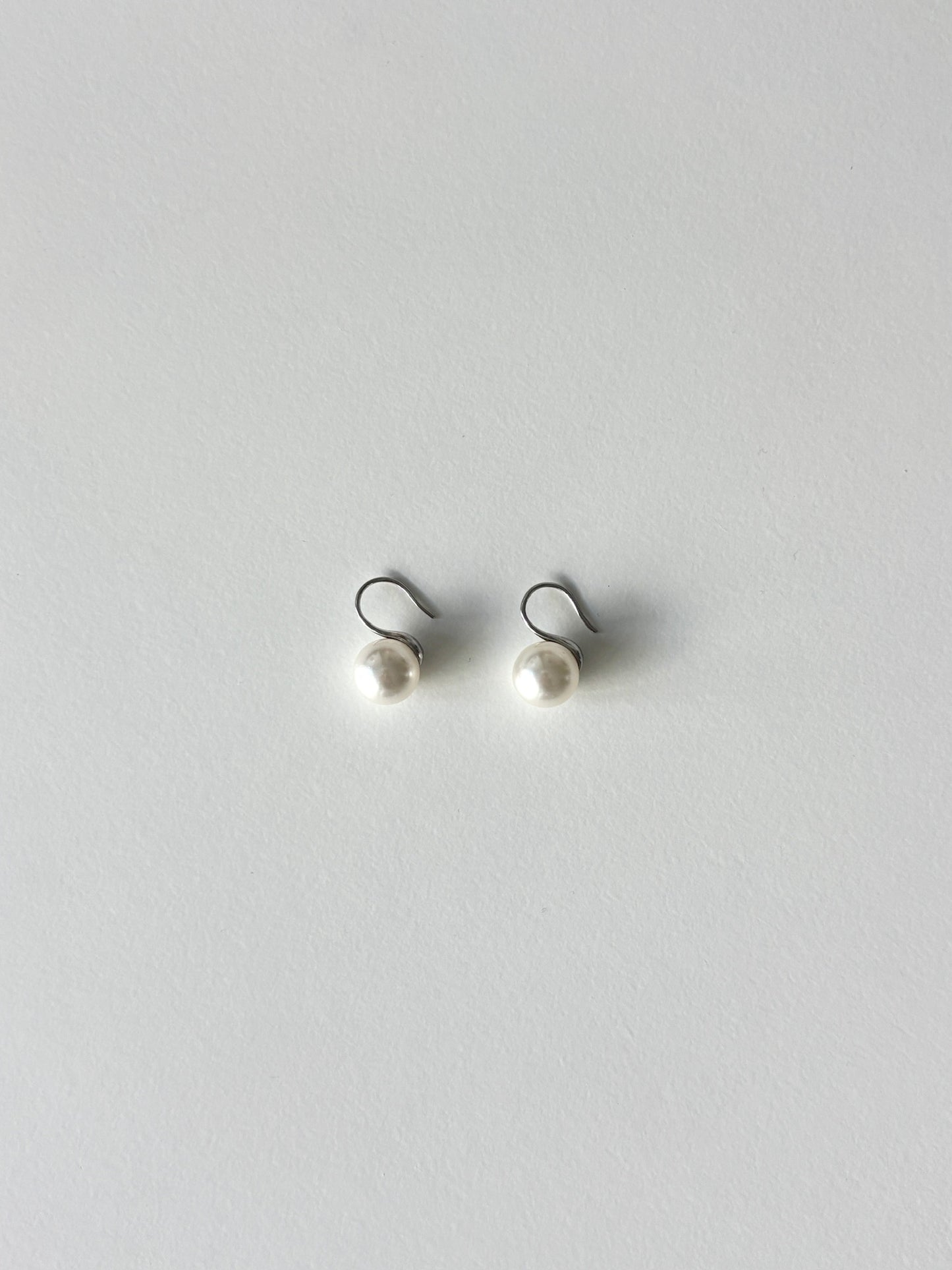 Isla Fish Hook Earrings