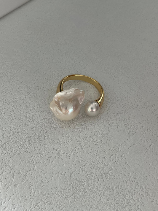 Irregular Pearls Open Ring in 18K Gold-Plated