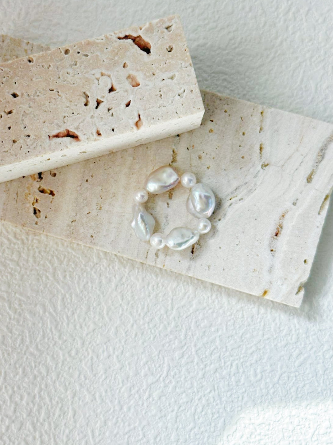 Irregular Round Pearls Ring