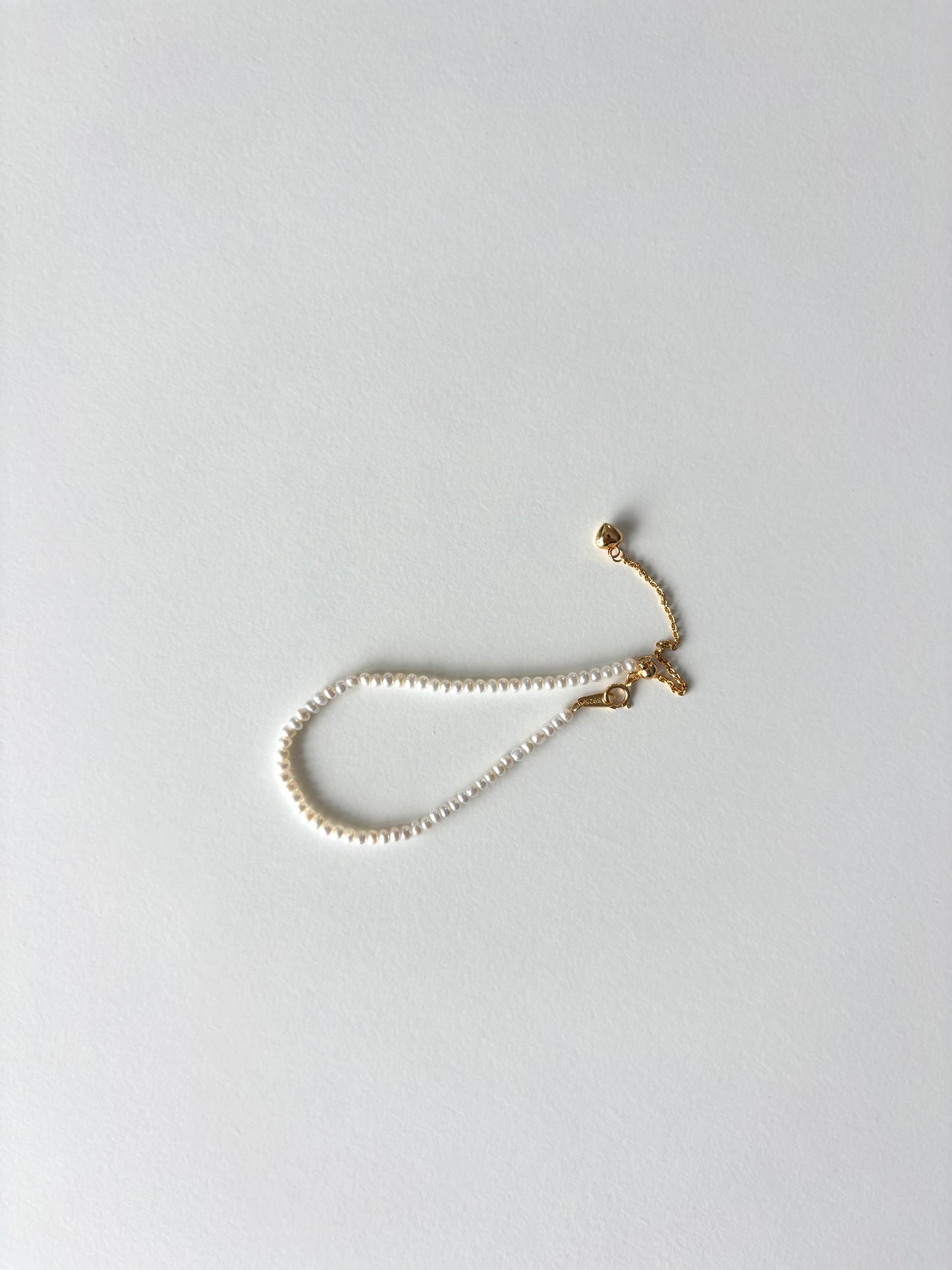 Isla Micro Pearl Bracelet