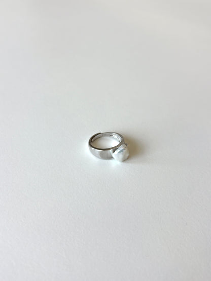 Isla Keshi Pearl Ring