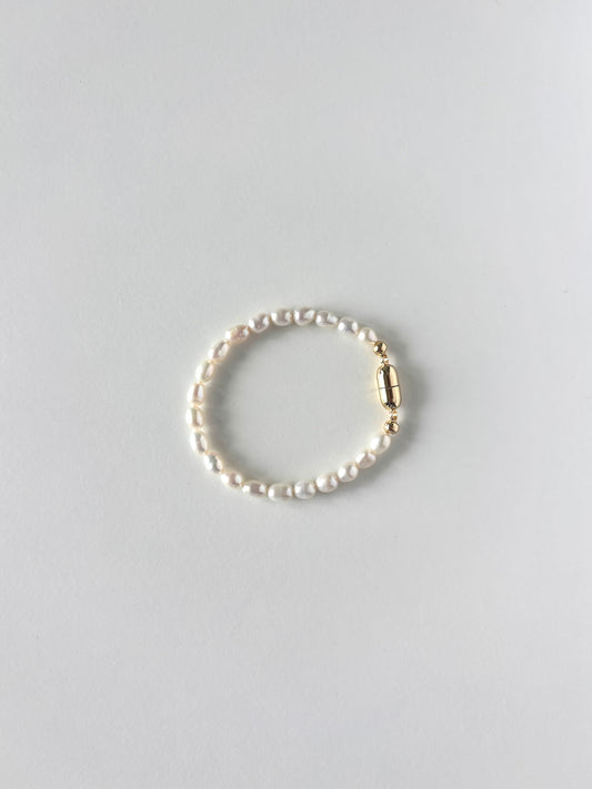 Organic Pearl Bracelet