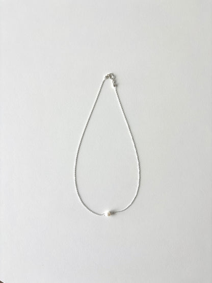 Isla Pearl Necklace